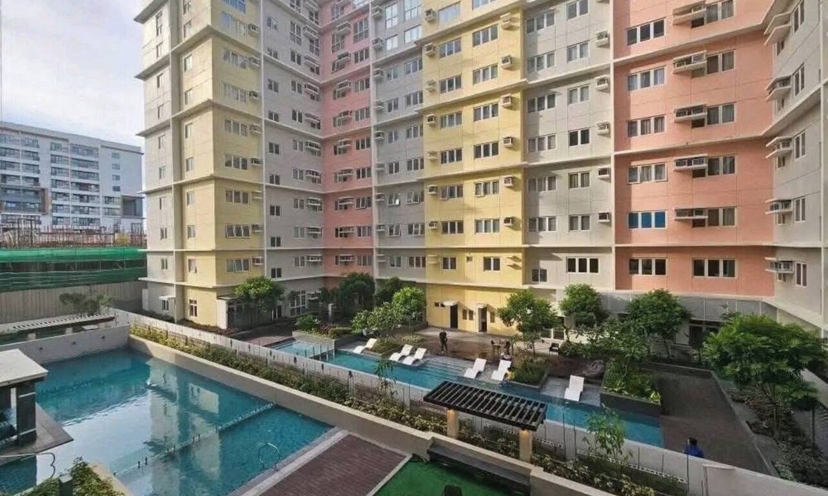 Taculing Condo | Oasis 8 Bacolod/Luxury Stay in Upper East Bacolod/Pool, Mini Golf & Gameroom