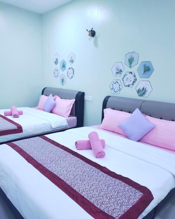 Kampung Pokok Asam Apartment | Octopus House Langkawi Easy Shop Easy Play