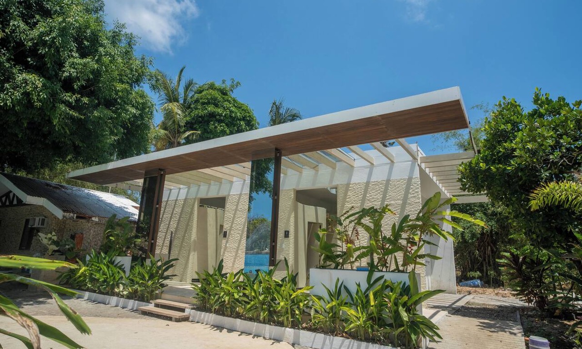 Santa Fe Hotel | Ogtong Cave Resort