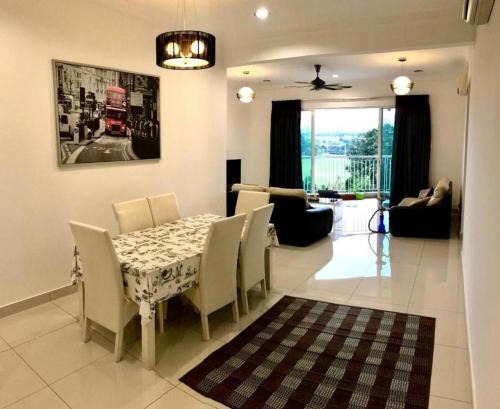 Subang Jaya House | Olives homestay sharing apartment private room with private bathroom free wifi