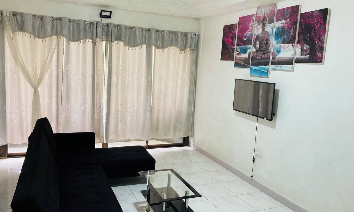 Catarman Bed & Breakfast | Olympia Travellers Inn