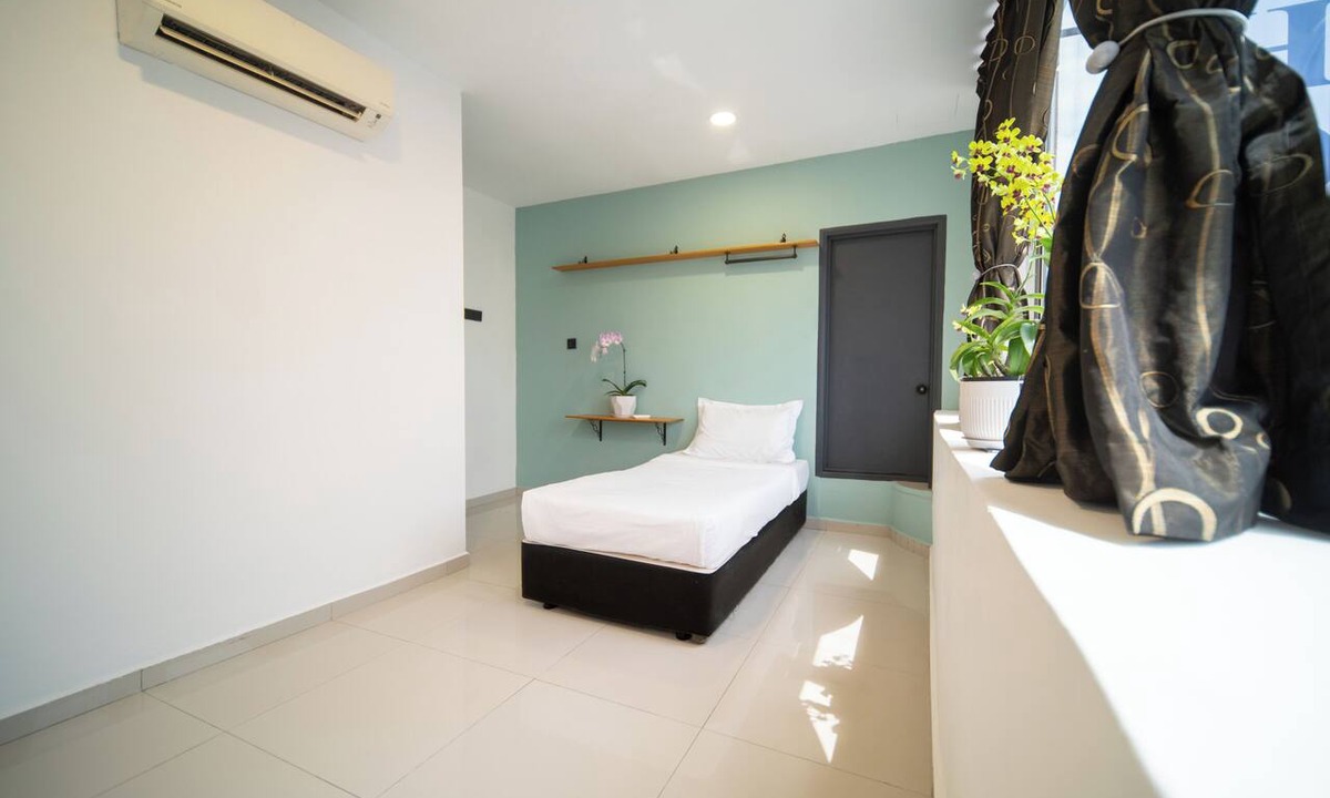 Kajang Hotel | Orkid Inn Kajang