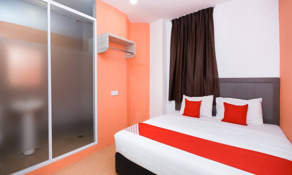 Miri Hotel | OYO 1111 Harmony Stay