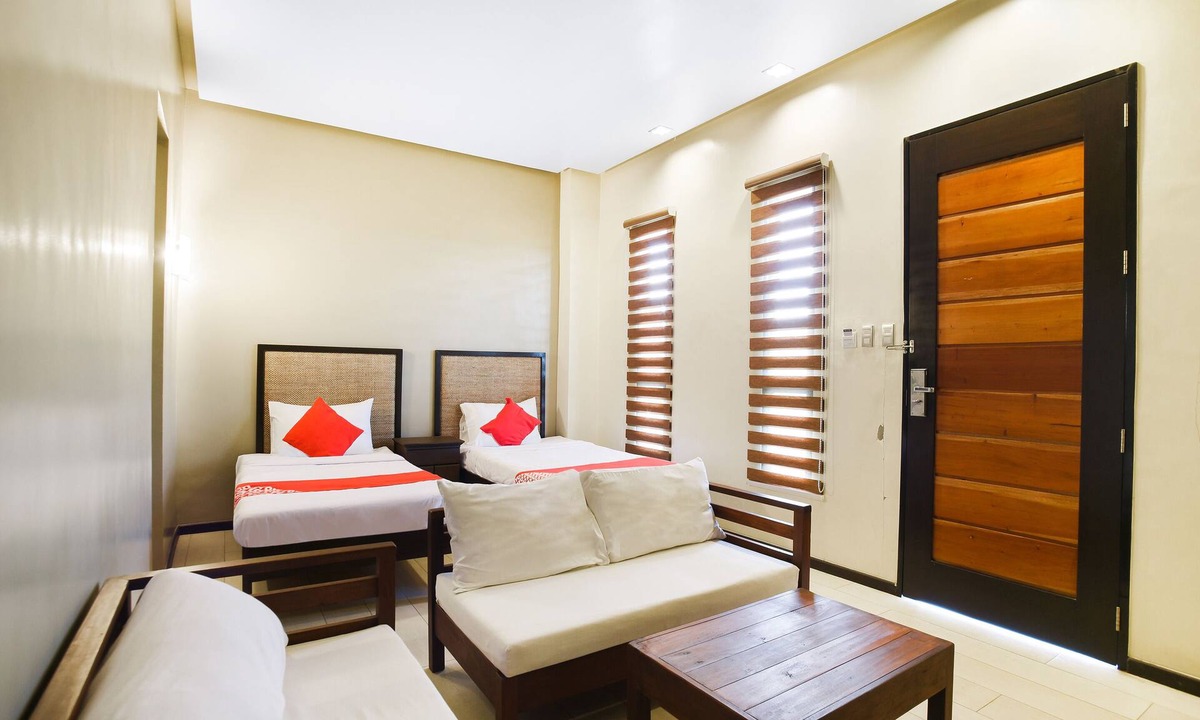 San Fernando Hotel | OYO 425 Residences By Sirc
