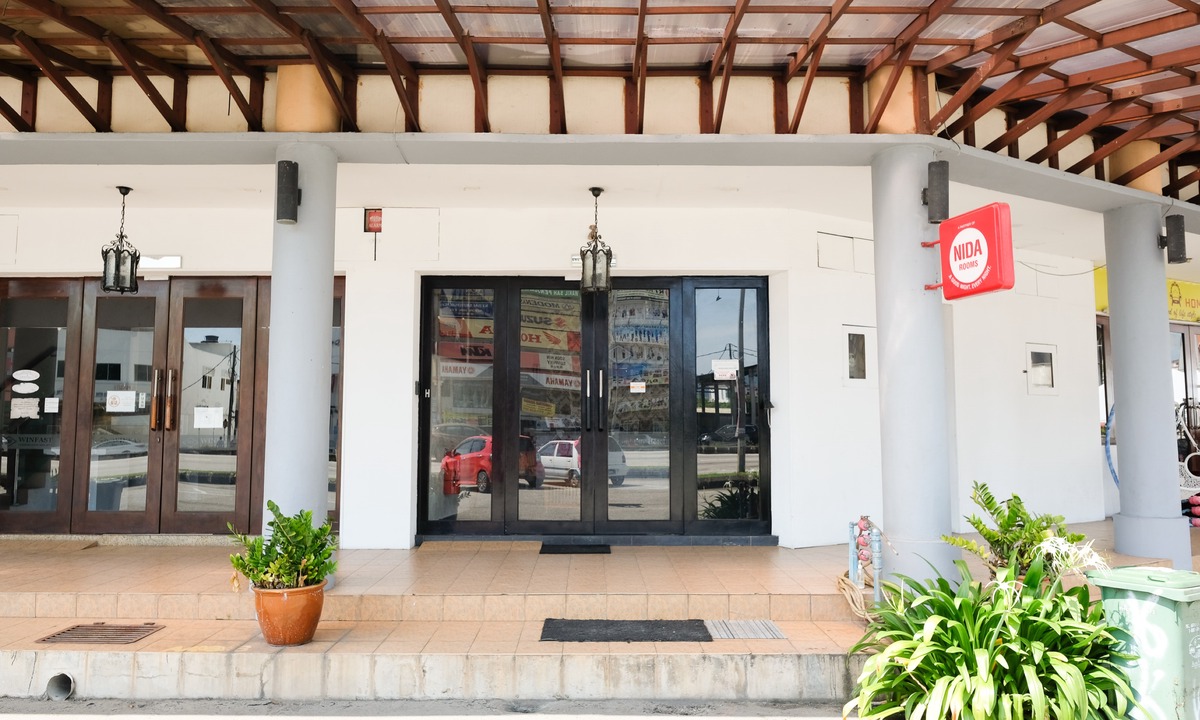 Taman Intan Hotel | OYO 619 Grand City Hotel 2