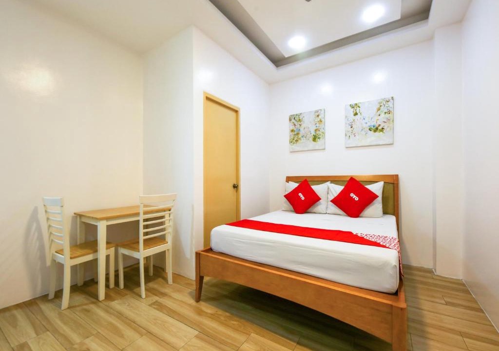 Baclaran Hotel | OYO 783 Freemont Place