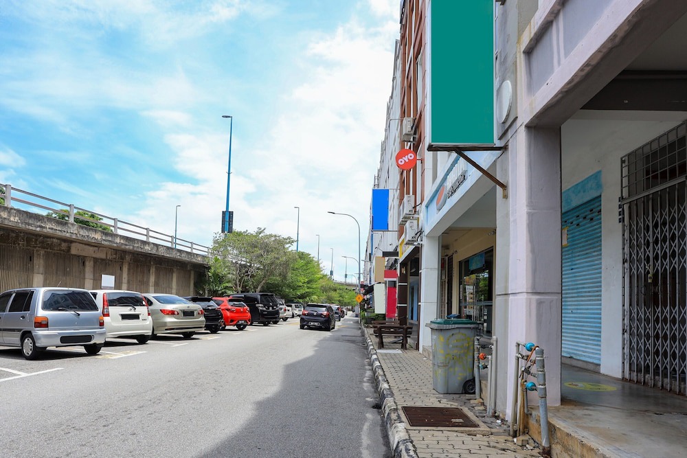Malacca City Hotel | OYO 90244 Dkeris 2Bhk Apartment