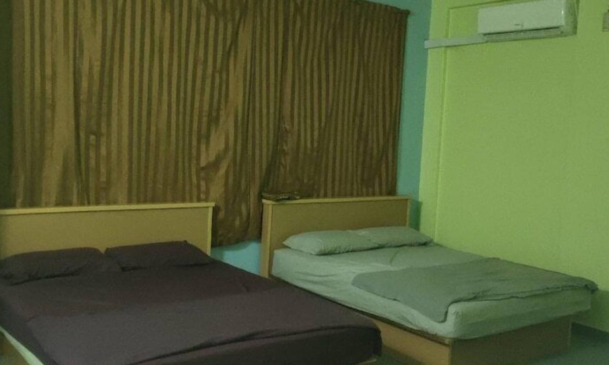 Kampung Lerek Hotel | OYO 90471 Hotel Tepoh