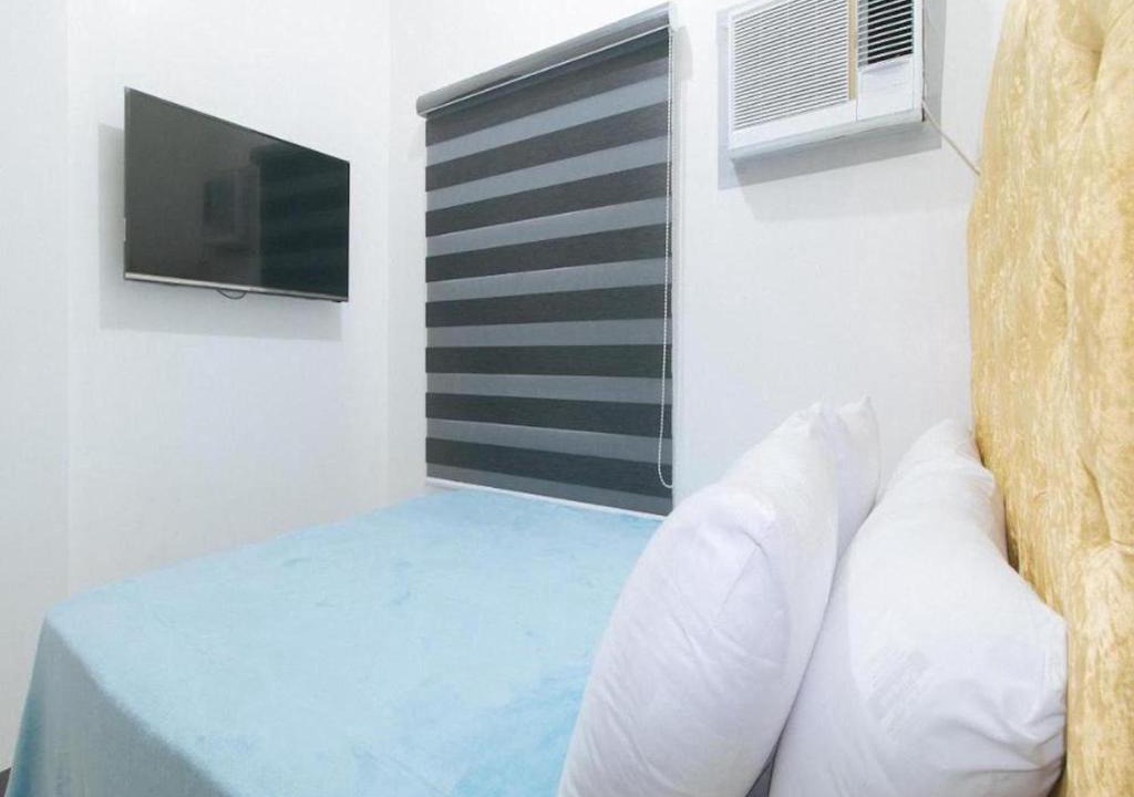 Dasmarinas Hotel | OYO 995 V Cloud Hills