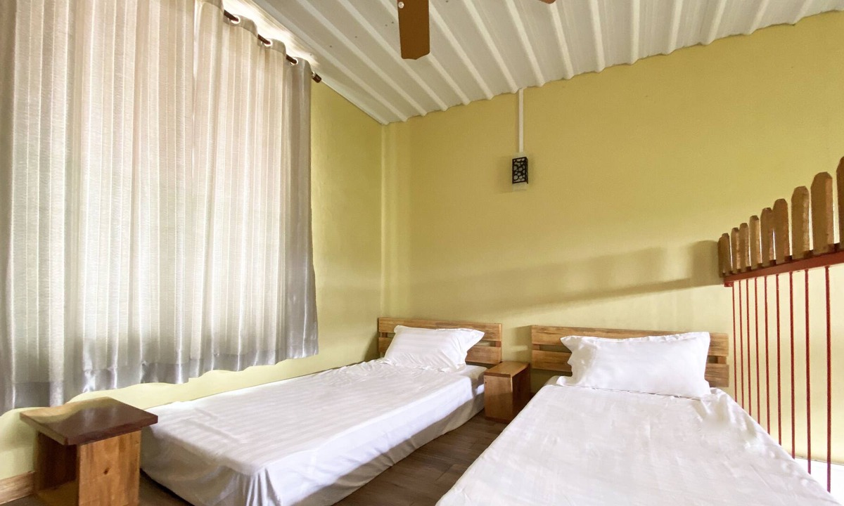 Gana-Gana Hotel | OYO HOME 90312 Rainbow Guesthouse