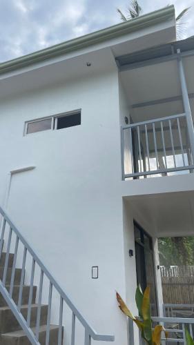 General Luna House | Padayon Island Stay