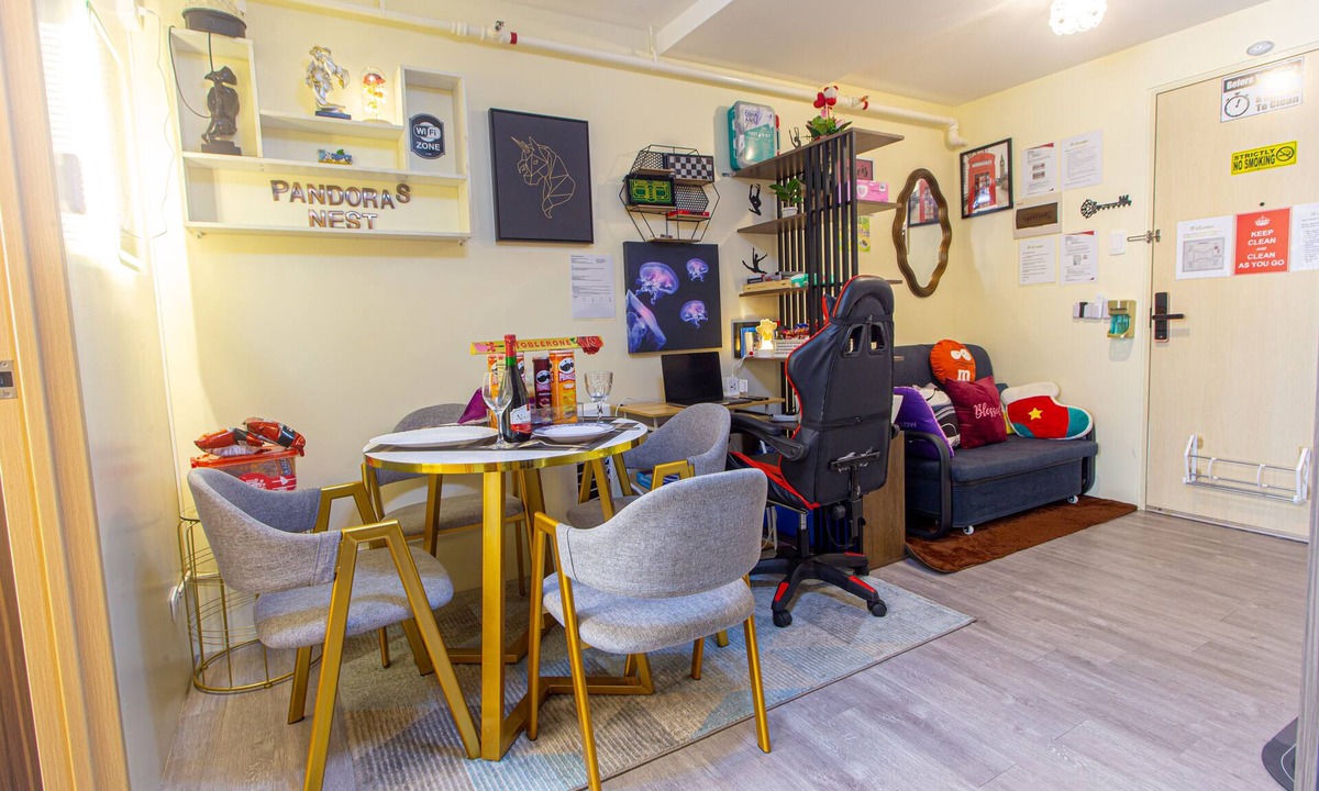 Rosario Condo | Pandora’s Nest, Walk to SM City East, Work ready, Haven for Extended Stays