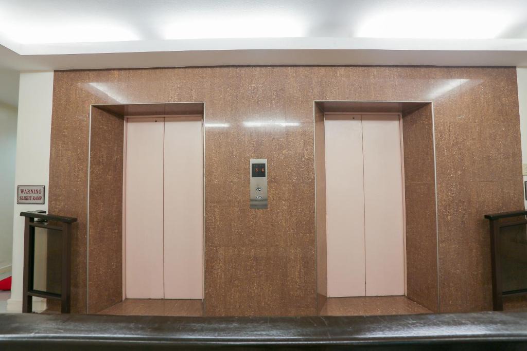 Ermita Hotel | Paragon Tower Hotel