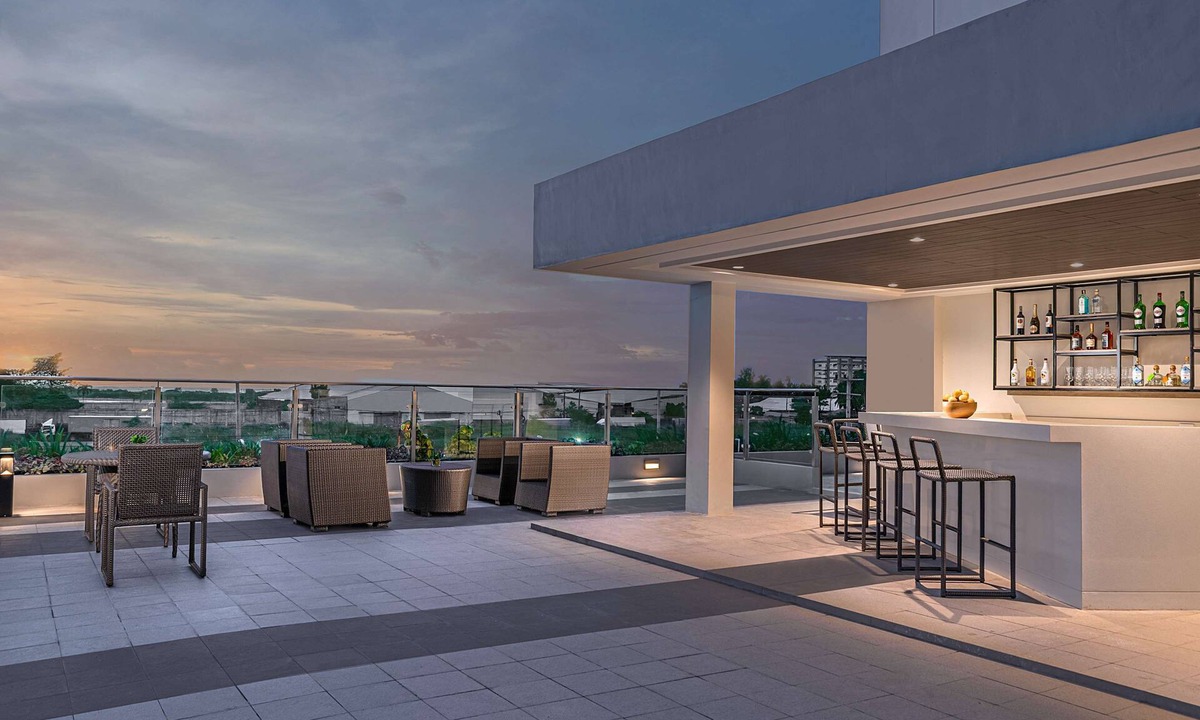 Bacolod Hotel | Park Inn By Radisson Bacolod