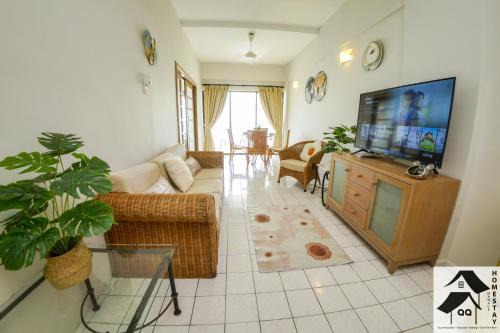 Taman Haji Zainal Apartment | PD Seaview Family Retreat-Cosy 2BR Apartment
