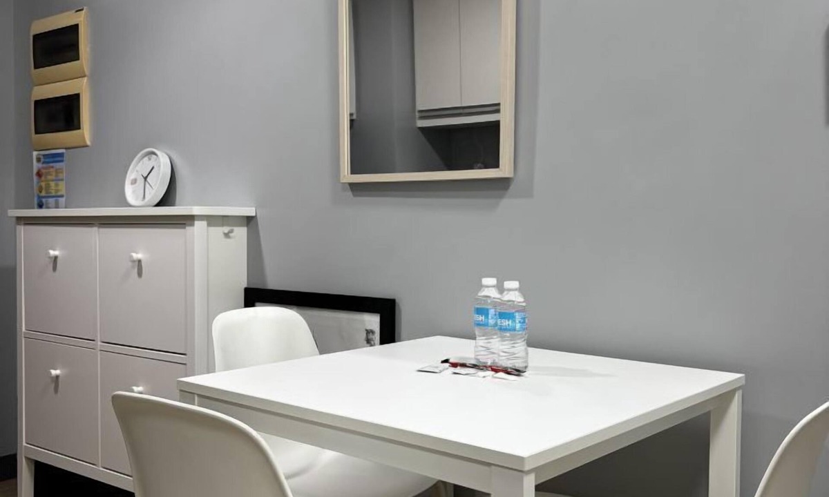 Iloilo Apartment | Peaceful & Modern Stay | One Madison Tower