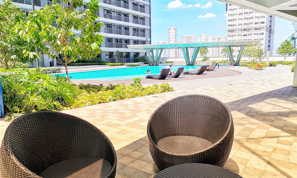 Highway Hills Condo | Pefect place for staycation