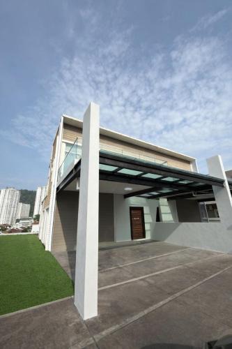 Gelugor House | Penang Gelugor Landed House 4Rooms 3 Bathrooms