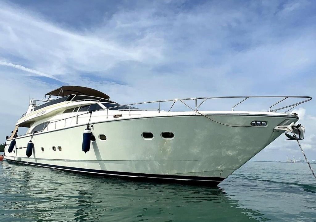 Nusajaya Boat Rental | Peyser Private Yacht Charter Puteri Harbour