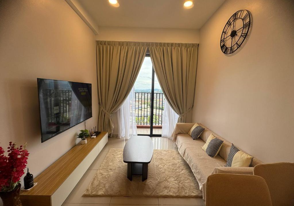 Ipoh Apartment | Piccadilly Greentown Ipoh by Jun - City Views