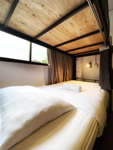 Historic George Town Hostel | Pine Armenian