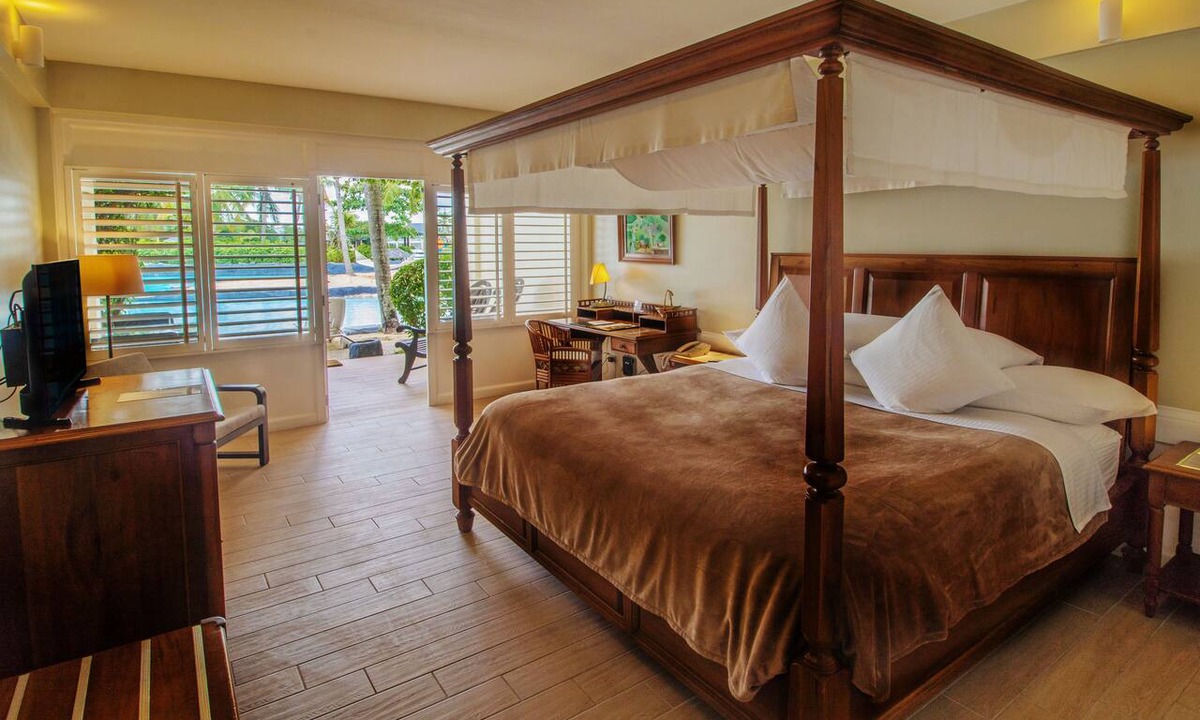 Lapu-Lapu Resort | Plantation Bay a Real Resort with a Real Spa
