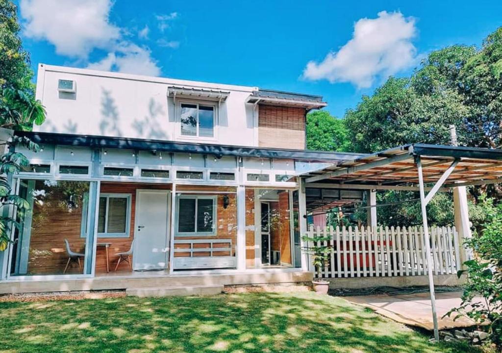 Dasmarinas House | Premium Villa - Container House