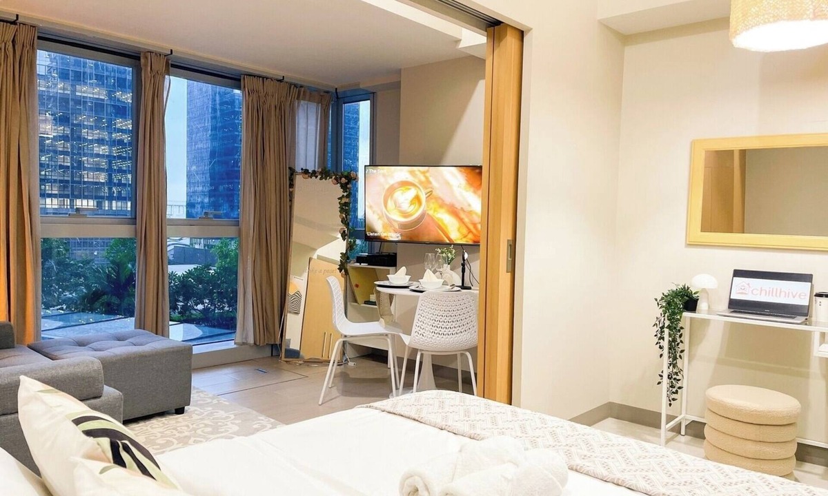 Bonifacio Global City Condo | Prime BGC 1BR Near Mitsukoshi Mall #upt16m