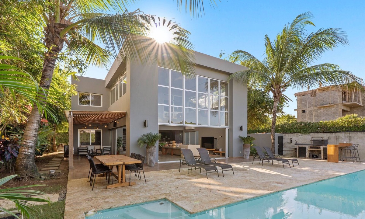 Cabarete Villa | Private Pool Villa at Encuentro Surf Break