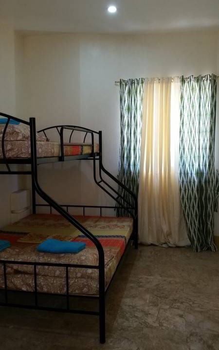 Oslob Resort | Private room ∙ 3 guests
