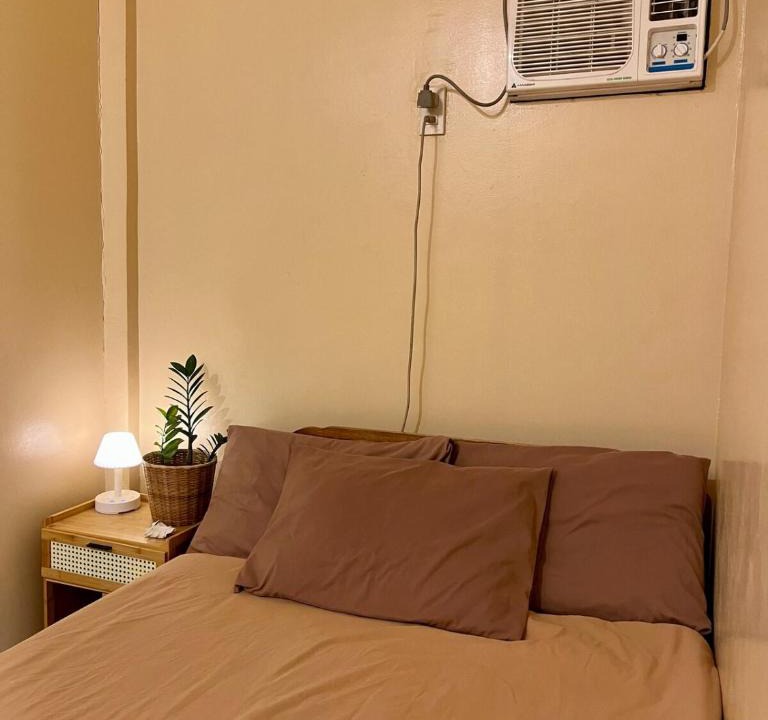 General Luna Apartment | Private Tiny Studio in General Luna Town Proper