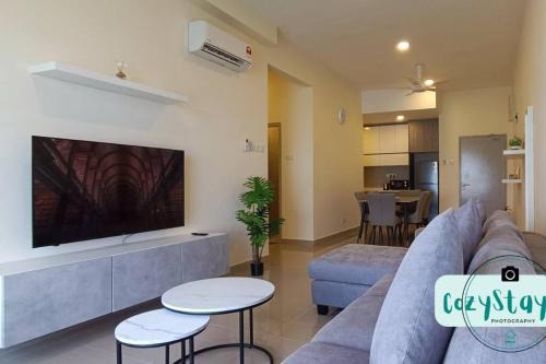 Puchong Apartment | Puchong Skylake Lake-view Condo 3-6pax