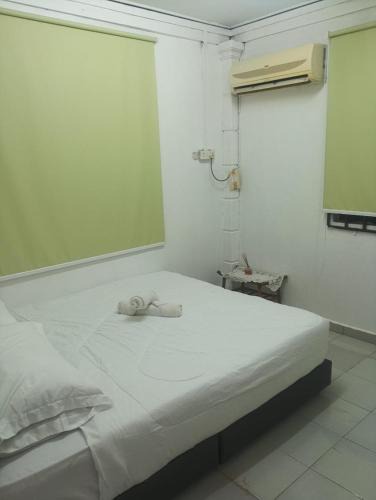 Kampung Permatang Badak House | Qaseh Homestay