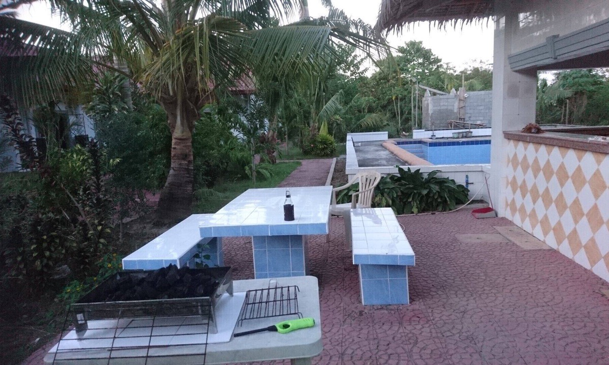 Rosales Villa | Quiet Three Bedroom Villa Near Many Amenities