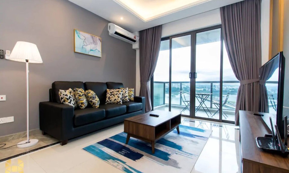 Central District Apartment | [R&F Mall] New! SeaView by VM 1102-2R [JB CIQ]