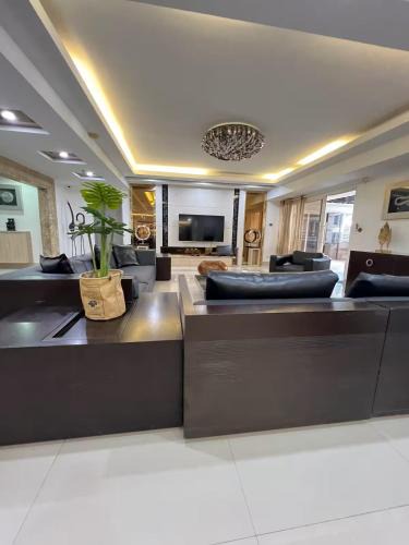Paranaque Hotel | R&R Empire Rental Unit
