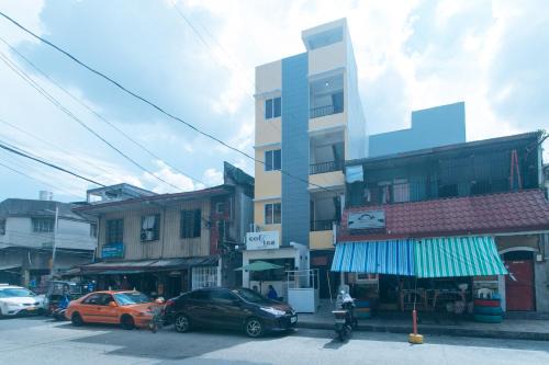 Pio del Pilar Hotel | RedDoorz at Delorian Residences