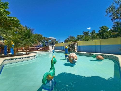 Cordova Hotel | RedDoorz at Villa Asela A Garden Resort Cordova FORMER RedDoorz Near Gaisano Grand Cordova