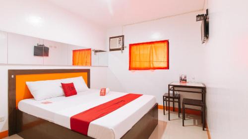 Plaridel Hotel | RedDoorz @ EL Runway Hotel Bulacan