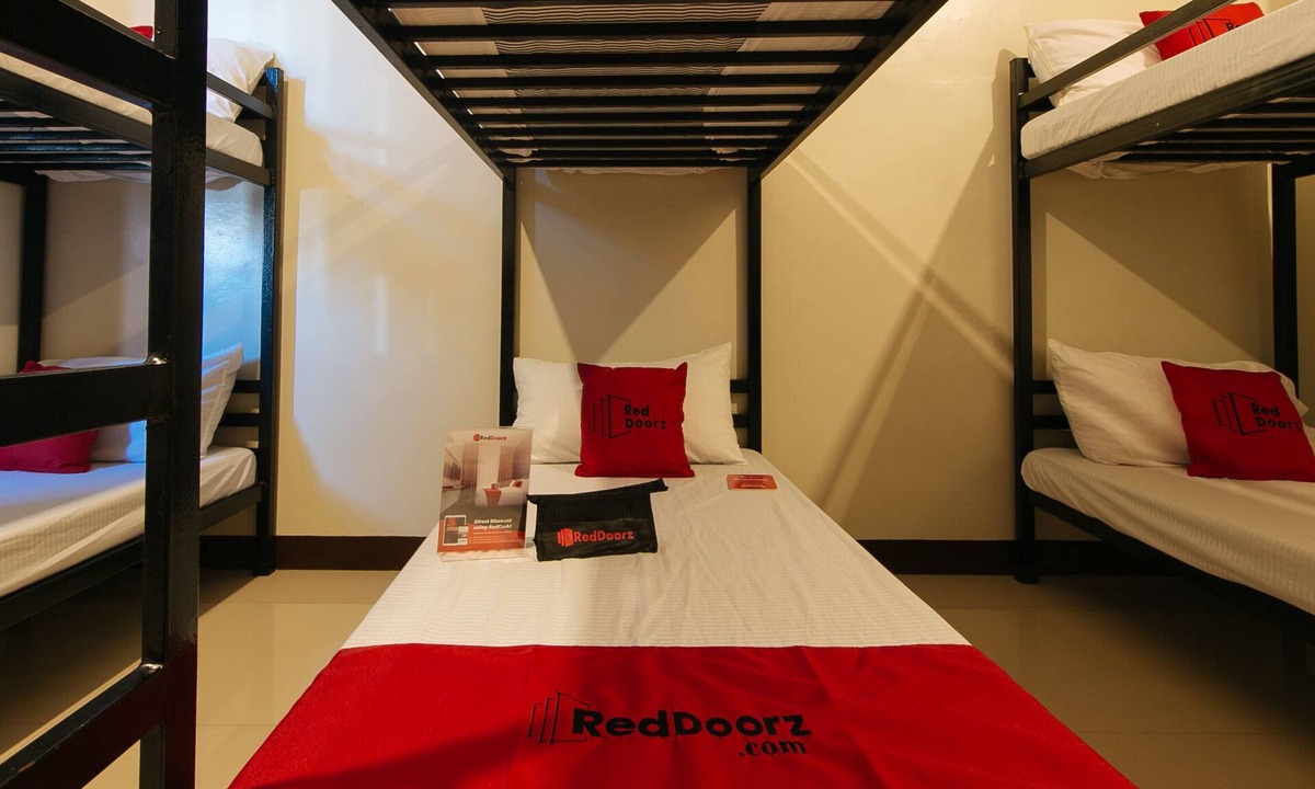 Legazpi Hostel | RedDoorz @ Golite Washington - Hostel