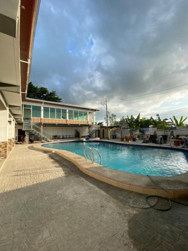 Santo Tomas Hotel | RedDoorz @ Piamonte Apartelle Santo Tomas Batangas