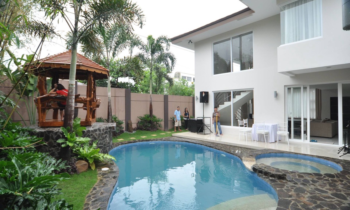 Taguig House | Relaxing Vacation Home Near BGC Taguig