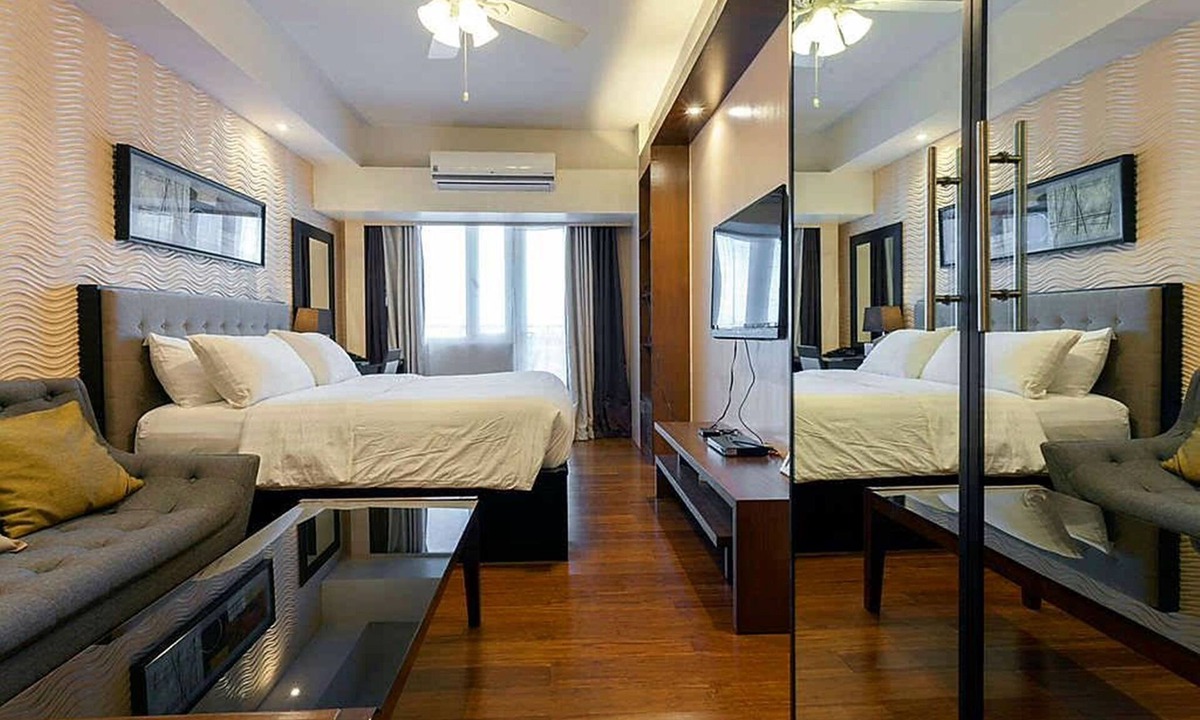 Tagaytay Hotel | Relaxing Wind