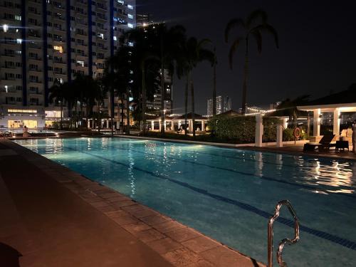 Barangka Ilaya Apartment | Renz and Angie condo unit