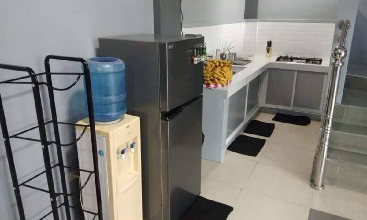 Calamba House | Resort De Laguna