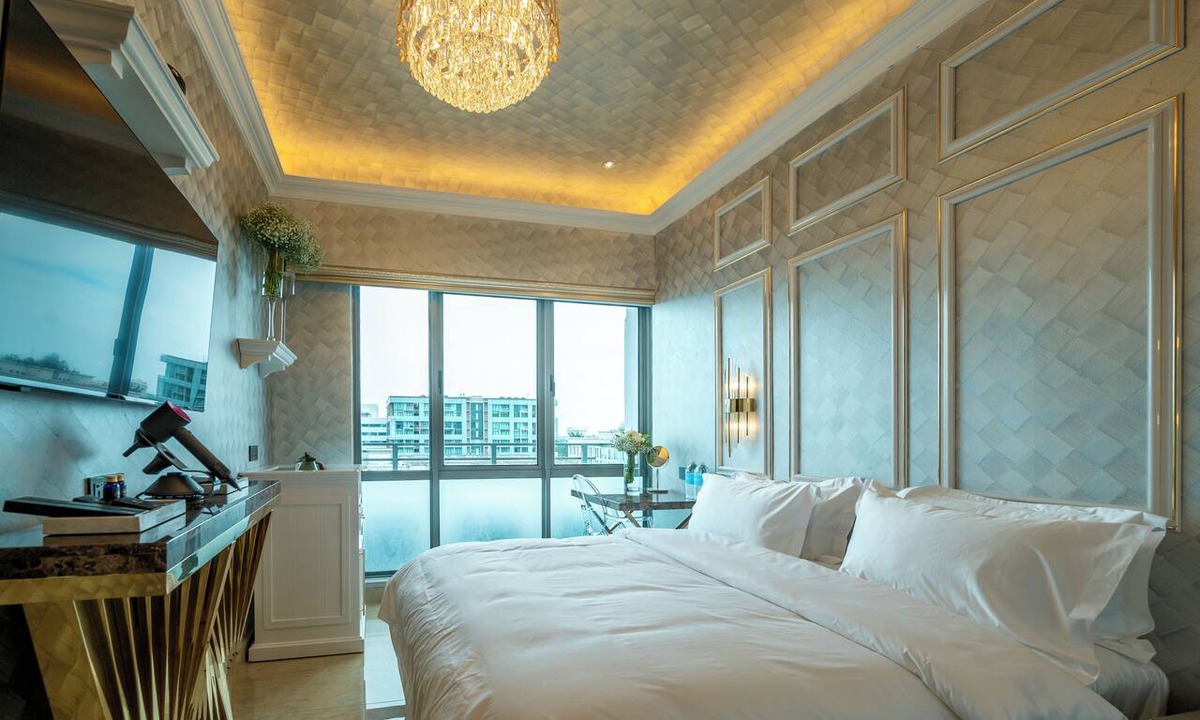 Downtown Kota Kinabalu Hotel | Ritz Residence - A Member of The Luxury Hotel Group