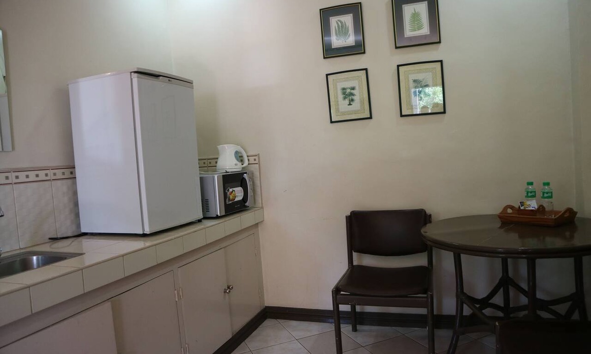 Calamba Hotel | Riverview Resort & Conference Center