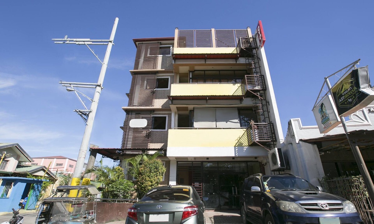 Canlubang Hotel | Rjat Guesthouse