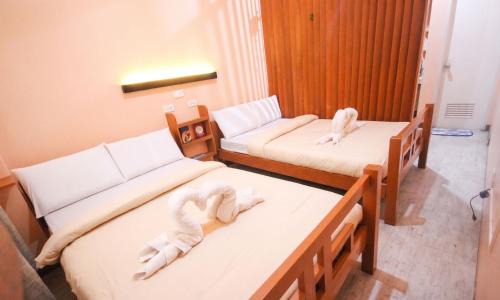 Plainview Hotel | Rooms 498 by RedDoorz near Boni Avenue