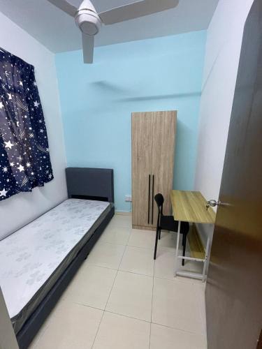 Gua Hostel | Roomstay near Sunway Pyramid- Self Check In